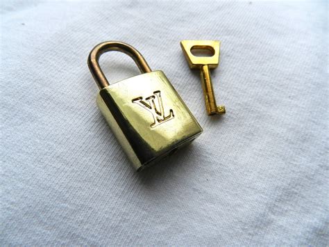 louis vuitton padlock and key|louis vuitton key pouch.